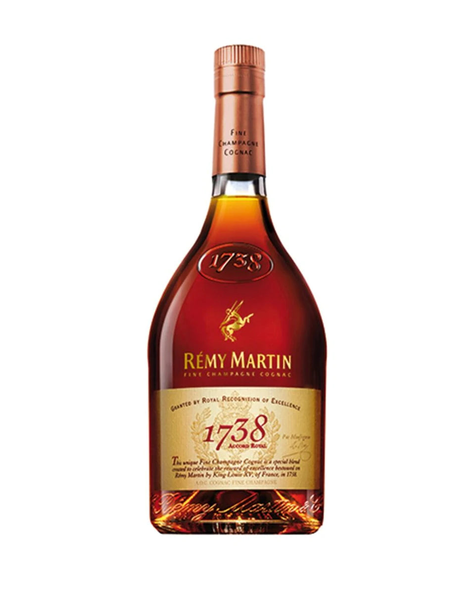 Rémy Martin Accord Royal Cognac bottle