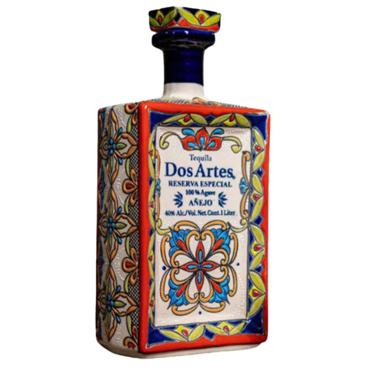 Dos Artes Tequila Anejo Reserva bottle