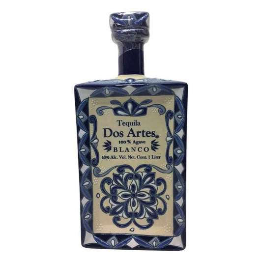 Dos Artes Tequila Blanco bottle