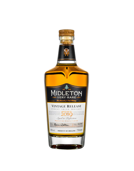 Midleton Very Rare Vintage Release 2019 bottle