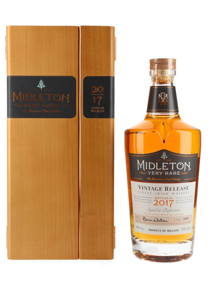 Midleton Very Rare Vintage Release 2017 bottle