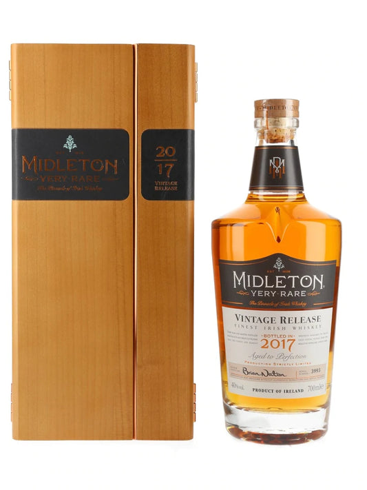 Midleton Very Rare Vintage Release 2017 bottle