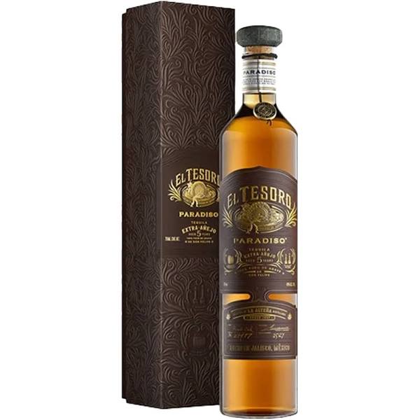 El Tesoro Paradise Extra Añejo bottle