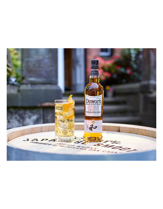 Dewar's 8 Year Old Cask Series Japanese Smooth bottle